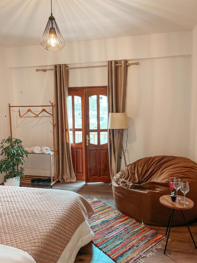 Guesthouse "Shtepia Ime" Përmet Esterno foto