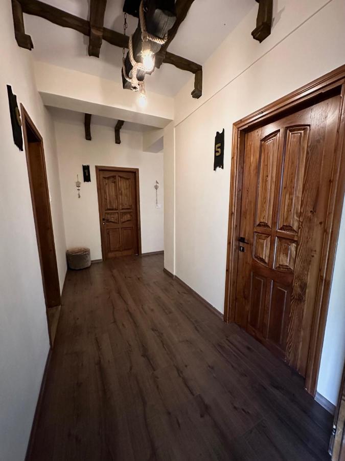 Guesthouse "Shtepia Ime" Përmet Esterno foto