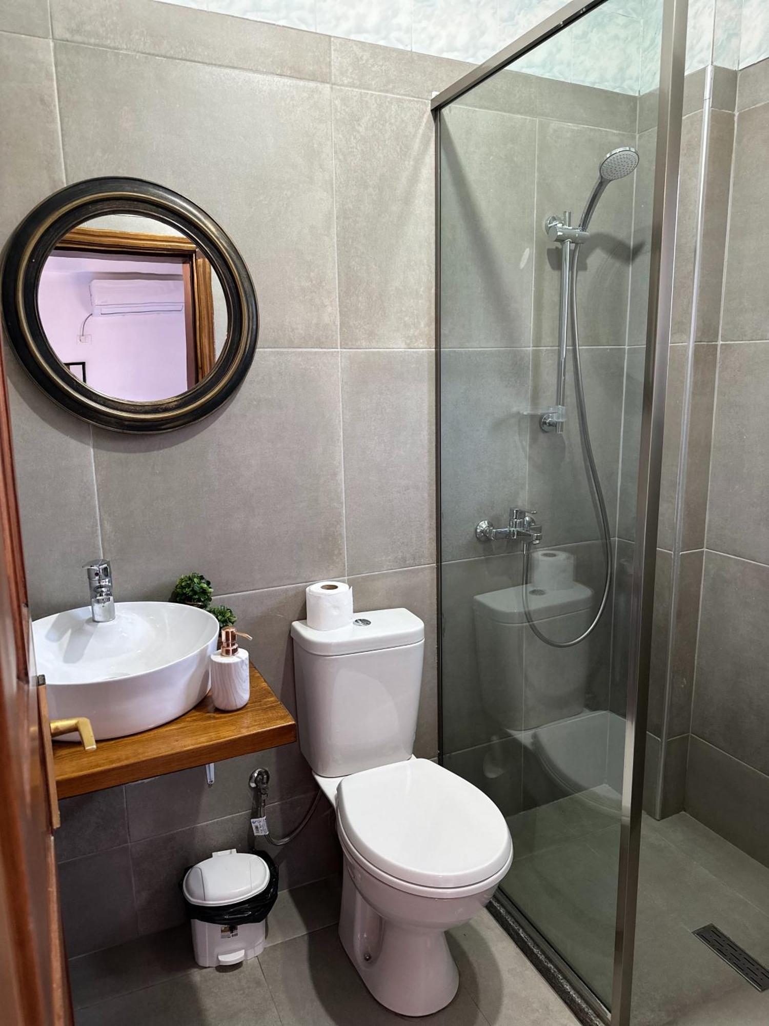 Guesthouse "Shtepia Ime" Përmet Esterno foto